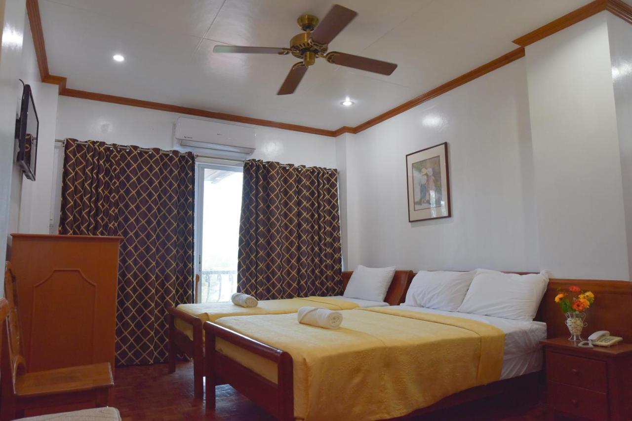 Ang Tahanan Ni Aling Meding Hotel And Restaurant San Pablo Extérieur photo